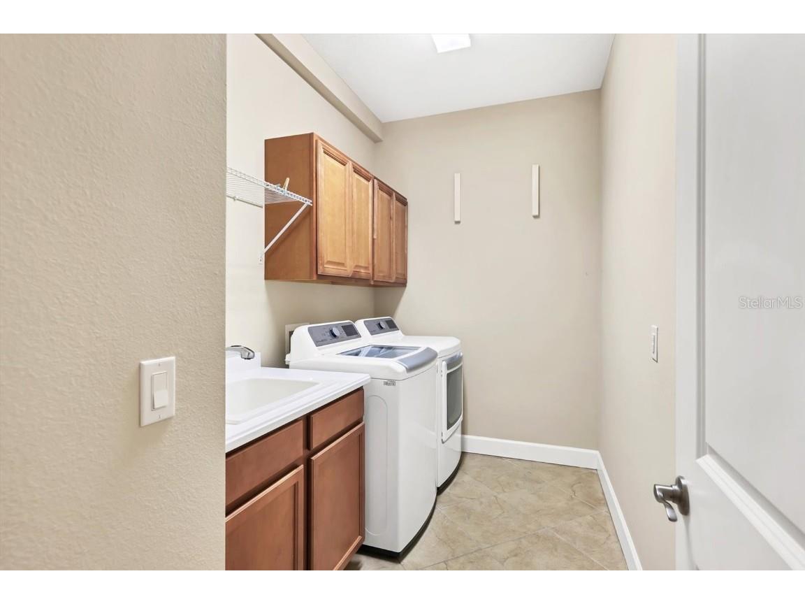 8275 Varenna Drive Sarasota FL 34231 A4672486 image27