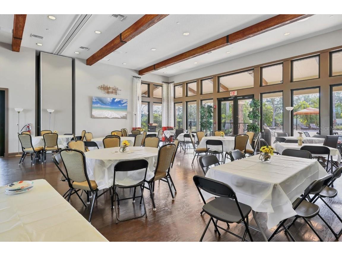 8275 Varenna Drive Sarasota FL 34231 A4672486 image38