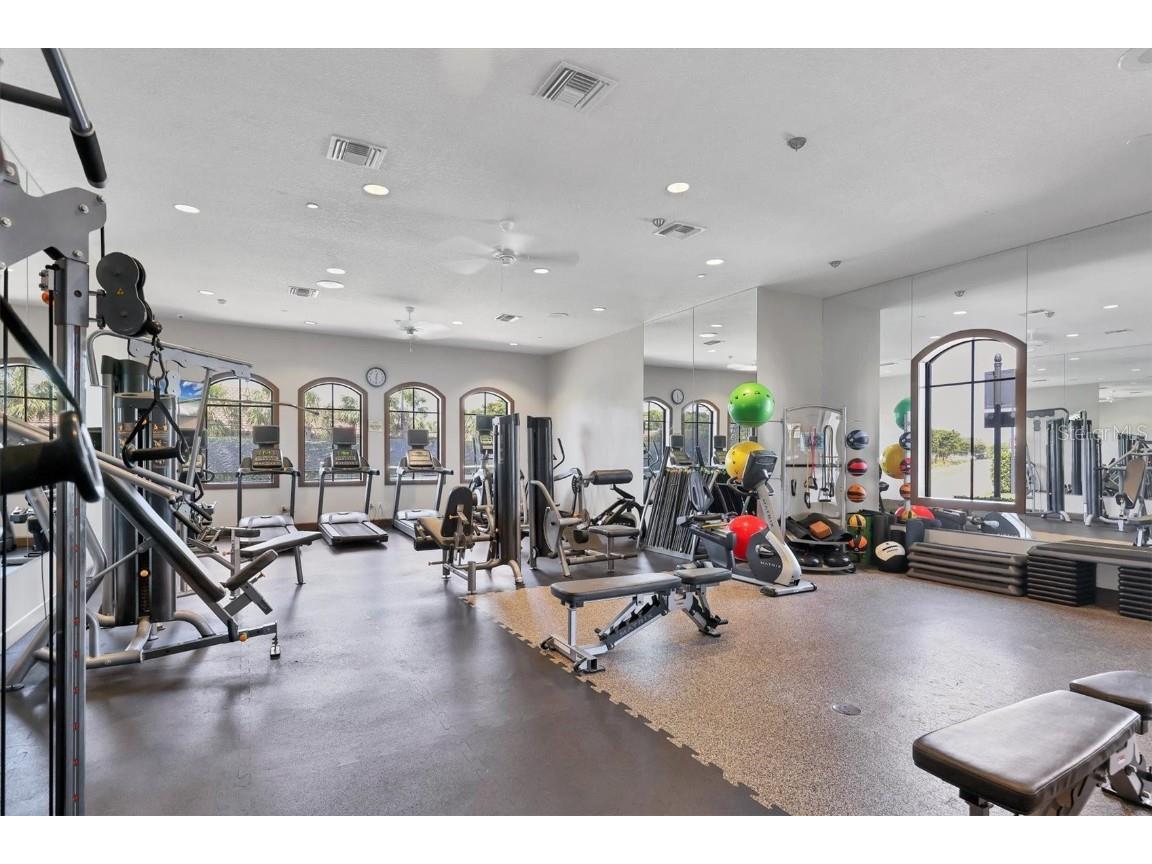 8275 Varenna Drive Sarasota FL 34231 A4672486 image39