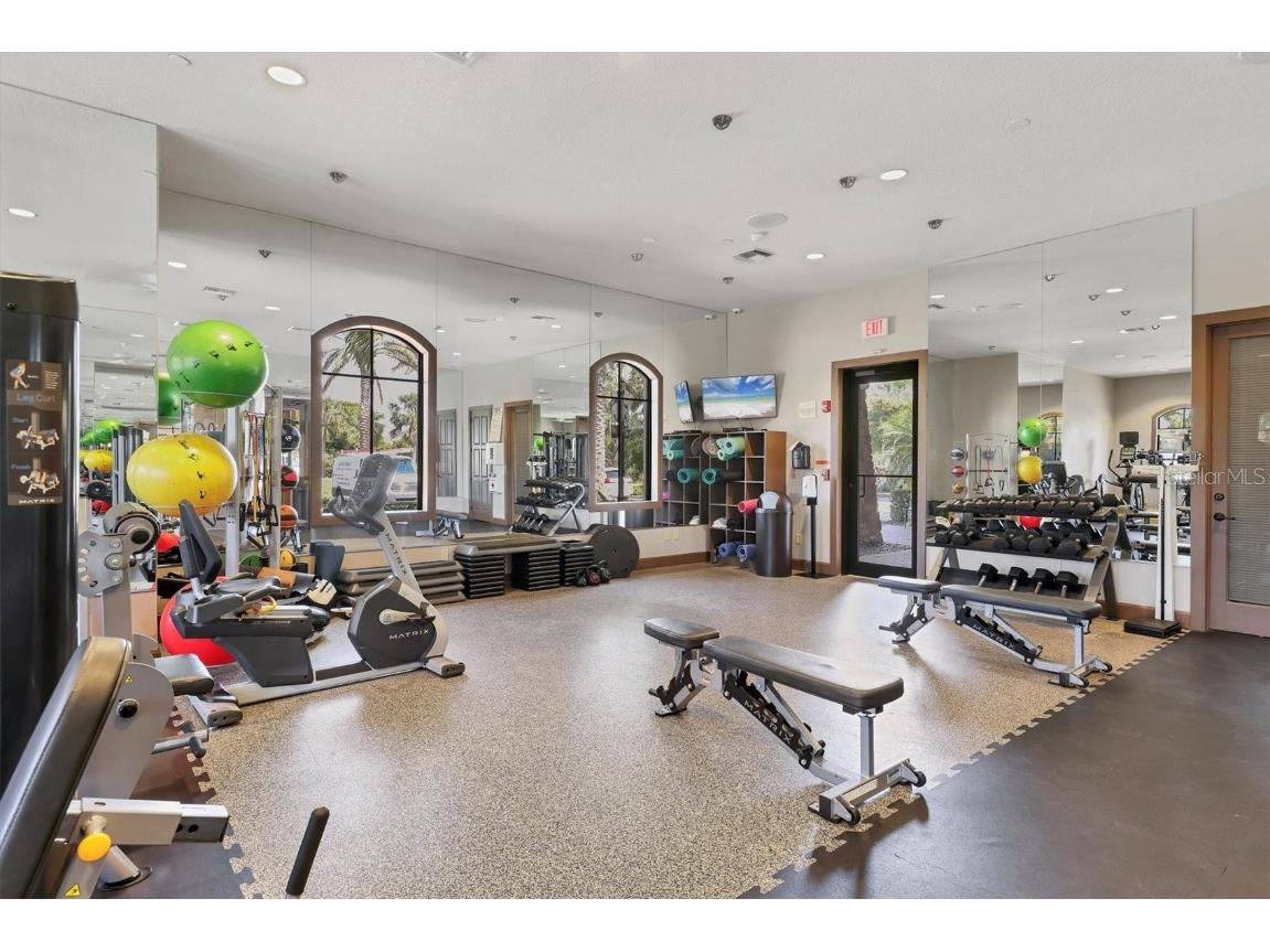 8275 Varenna Drive Sarasota FL 34231 A4672486 image40