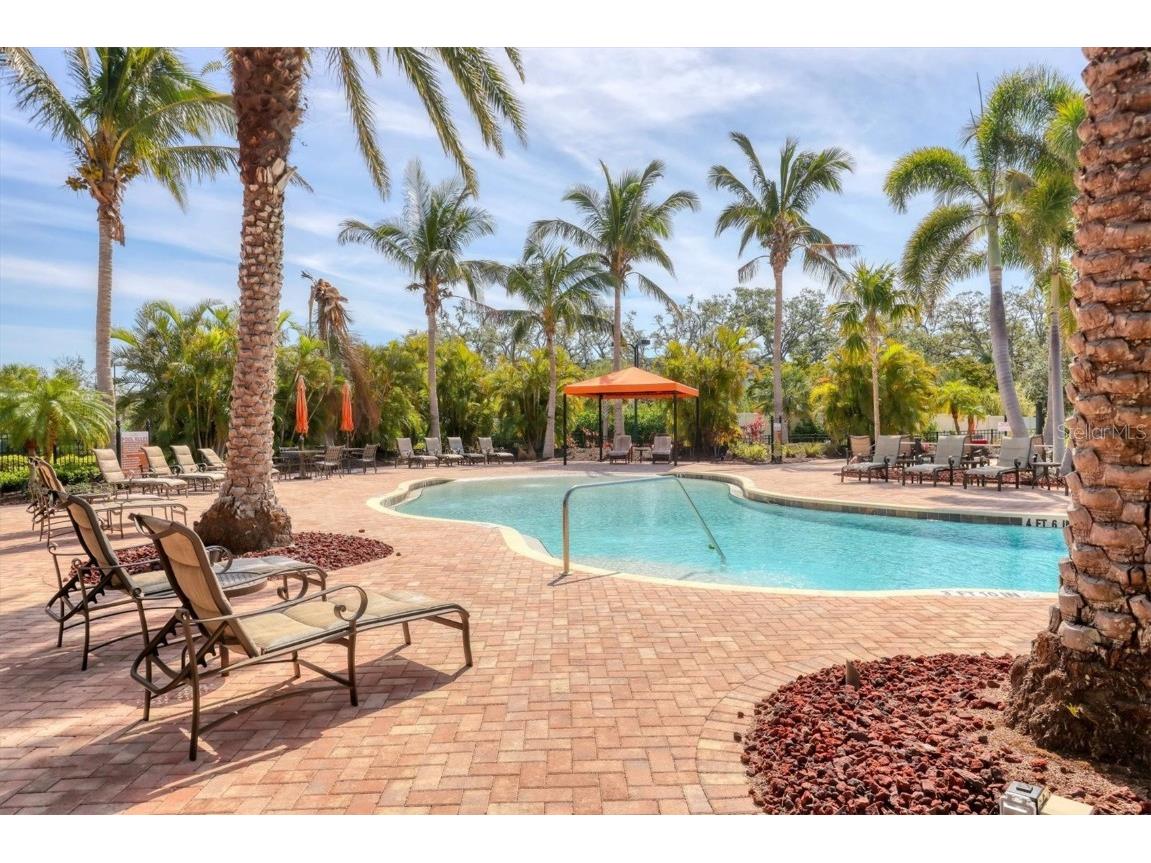 8275 Varenna Drive Sarasota FL 34231 A4672486 image46