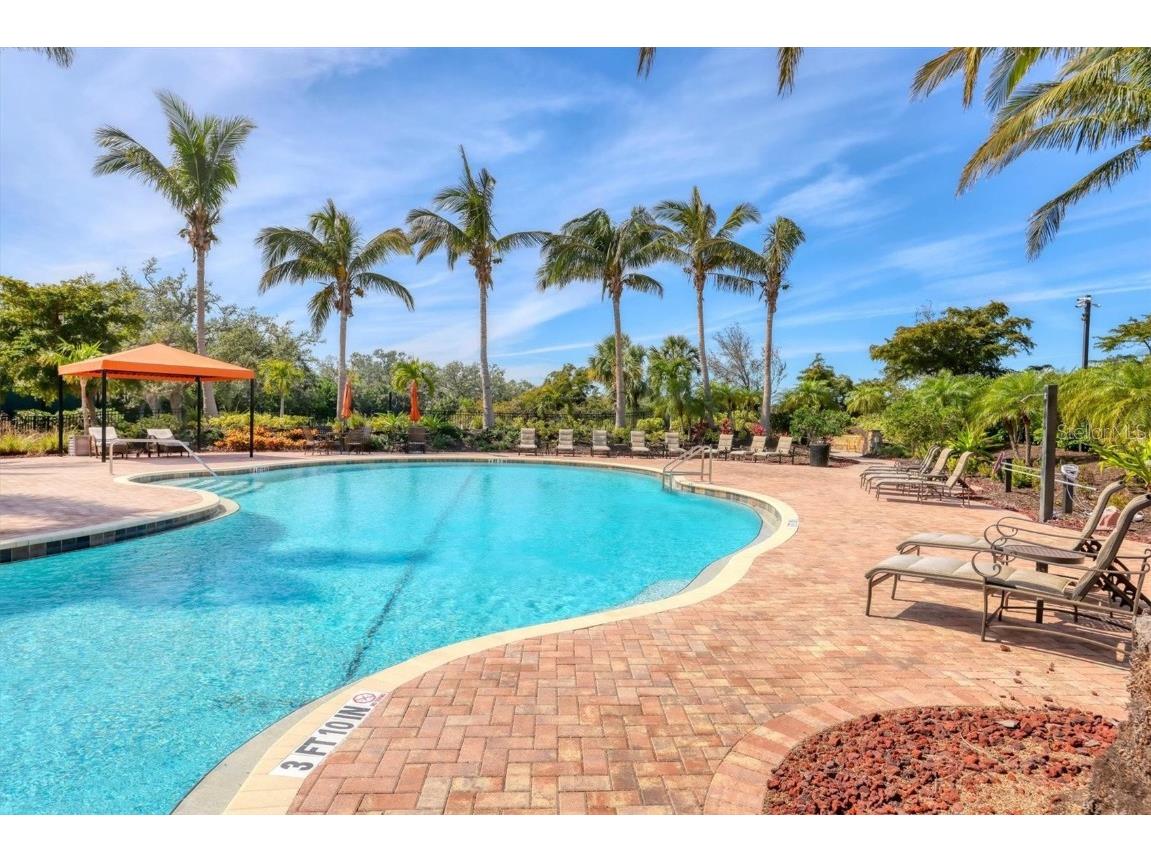 8275 Varenna Drive Sarasota FL 34231 A4672486 image47