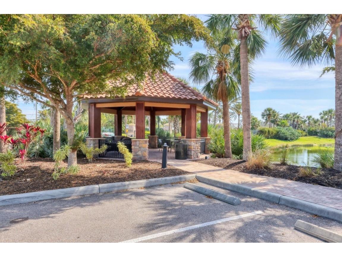 8275 Varenna Drive Sarasota FL 34231 A4672486 image51