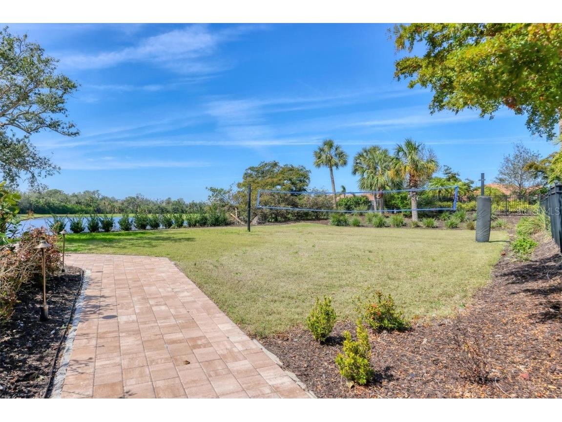 8275 Varenna Drive Sarasota FL 34231 A4672486 image58