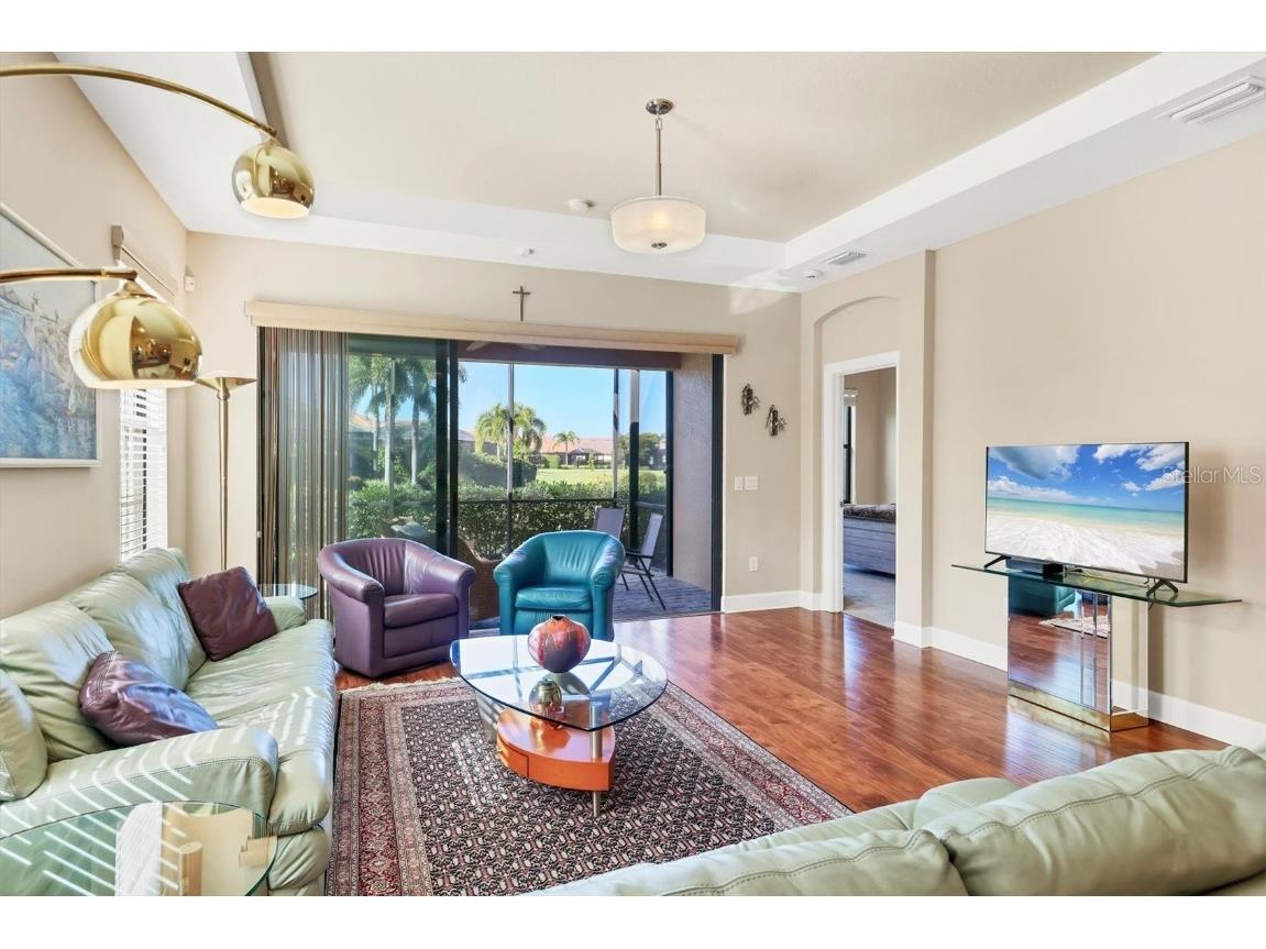 8275 Varenna Drive Sarasota FL 34231 A4672486 image7