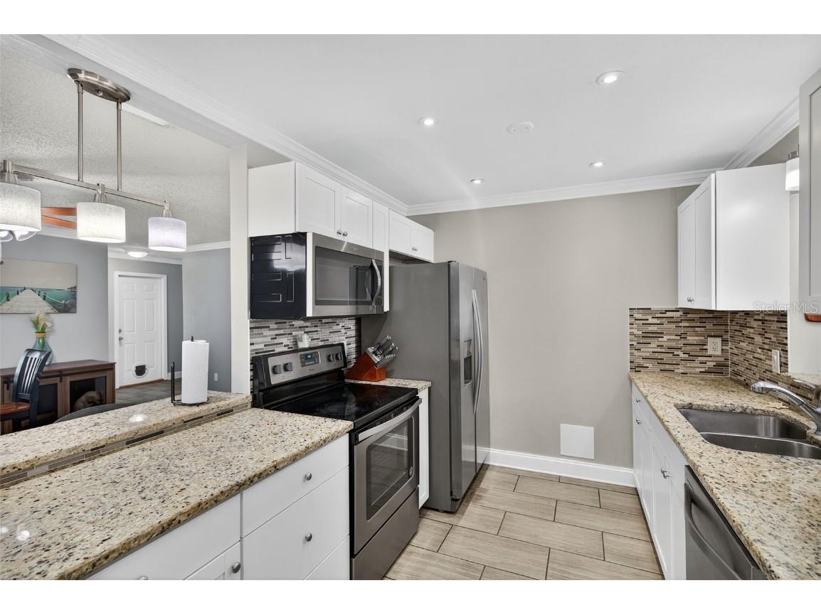 8276 91st Street Seminole FL 33777 TB8429471 image25