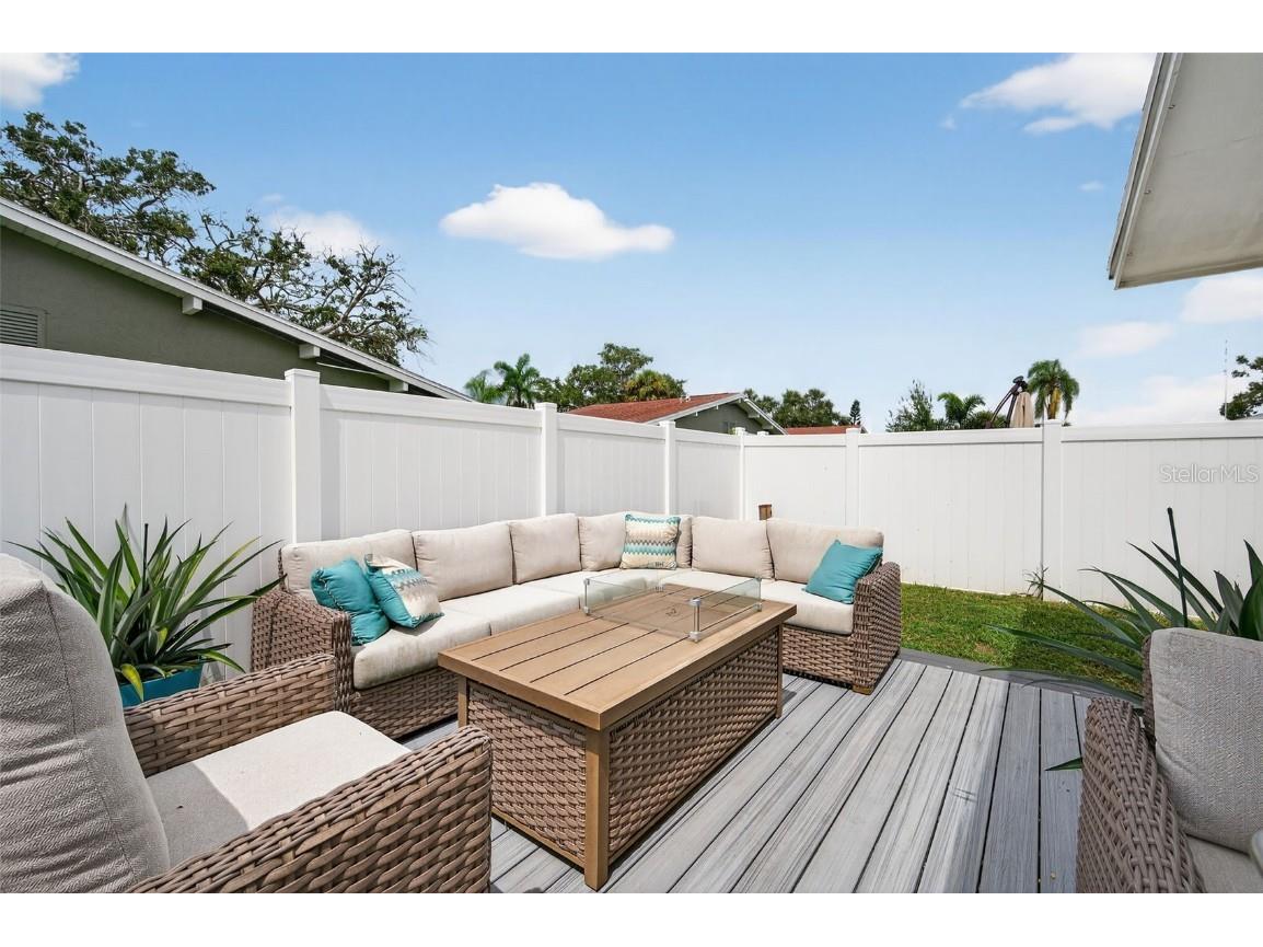 8276 91st Street Seminole FL 33777 TB8429471 image41