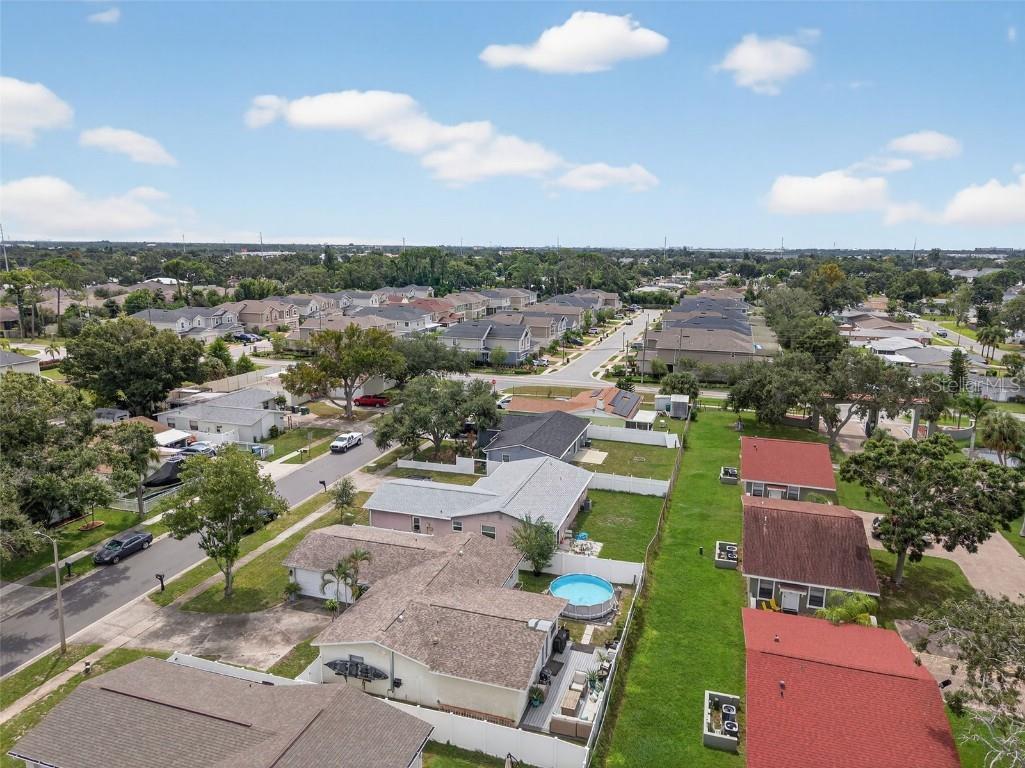 8276 91st Street Seminole FL 33777 TB8429471 image6