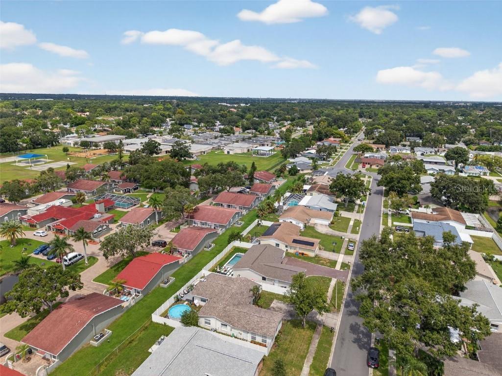 8276 91st Street Seminole FL 33777 TB8429471 image8