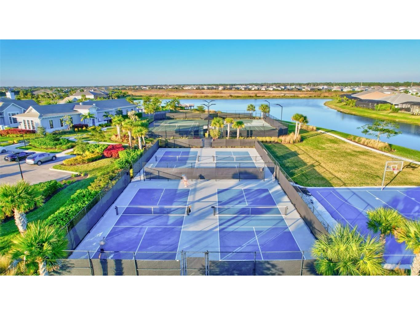 8276 Redonda Loop Bradenton FL 34202 A4656700 image84