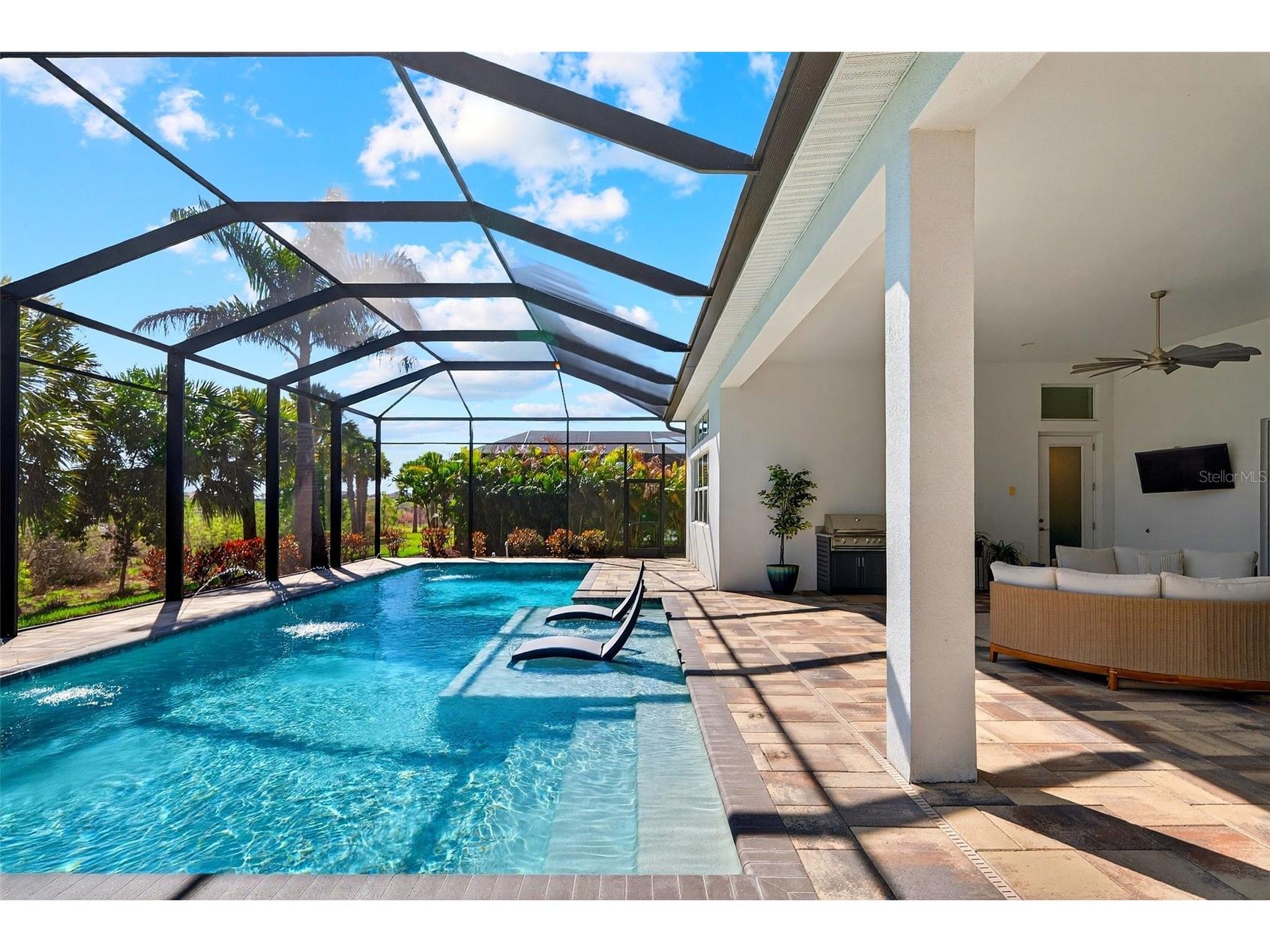 8276 Redonda Loop Lakewood Ranch FL 34202 A4679617 image38