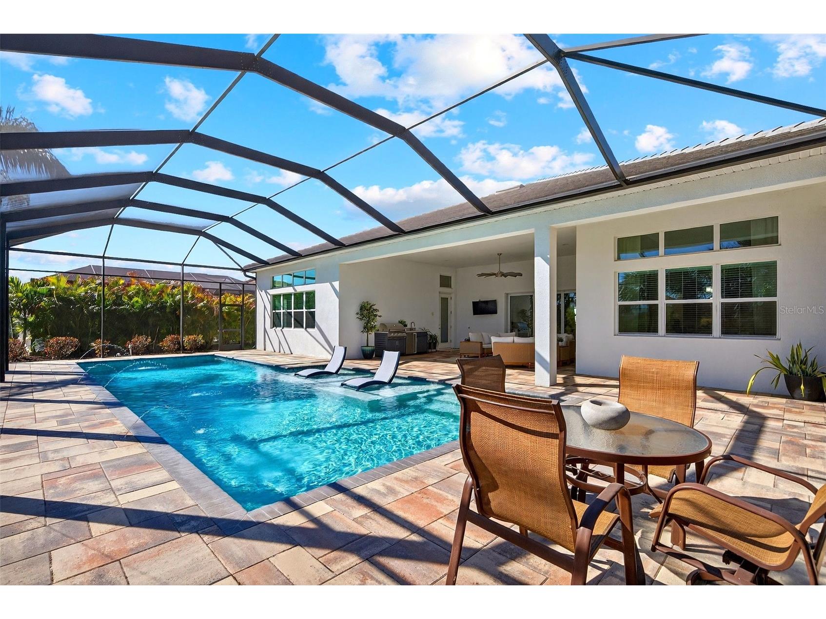 8276 Redonda Loop Lakewood Ranch FL 34202 A4679617 image42