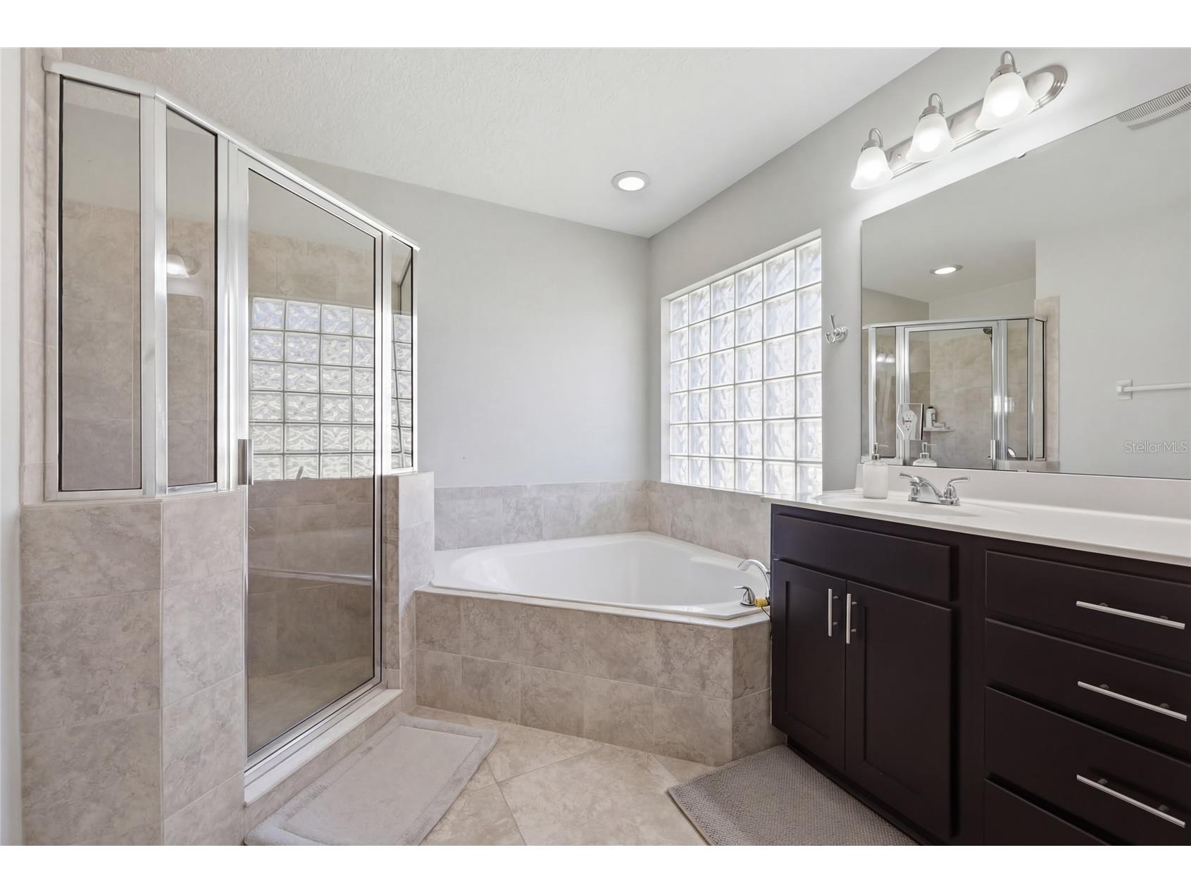 8279 NW 53rd Street Gainesville FL 32653 GC538563 image27