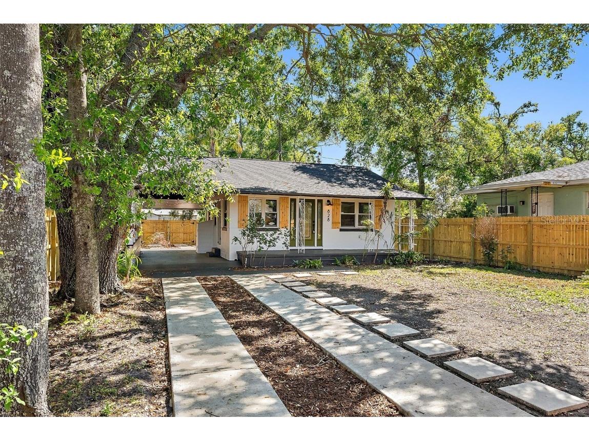 828 20th Avenue S Saint Petersburg FL 33705 TB8363802 image1
