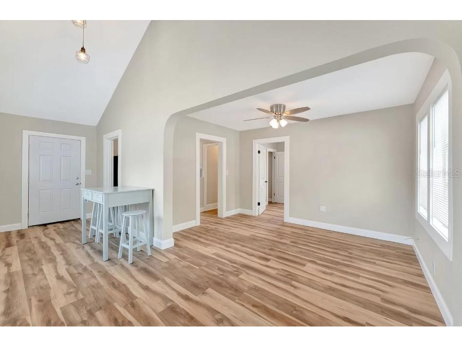 828 22nd Avenue N #1/2 Saint Petersburg FL 33704 TB8506236 image4