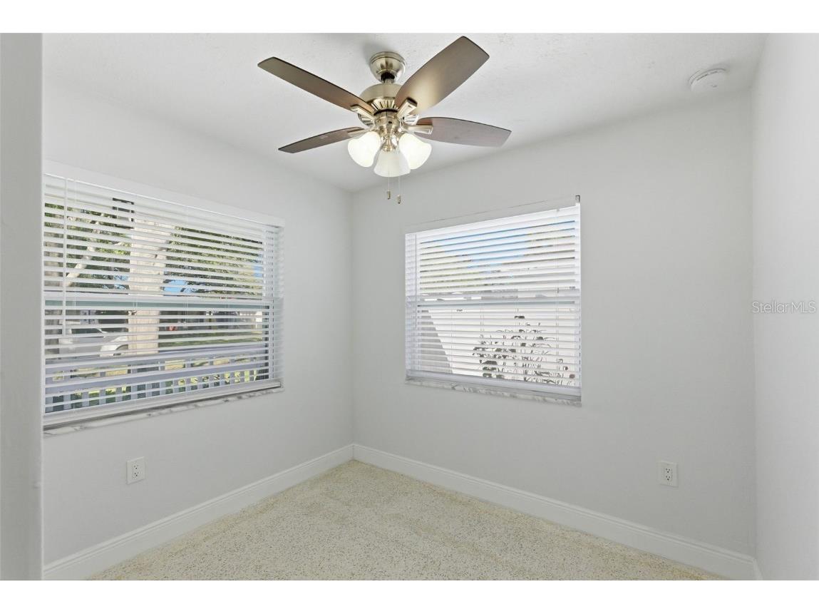 828 89th Avenue N Saint Petersburg FL 33702 TB8456204 image15