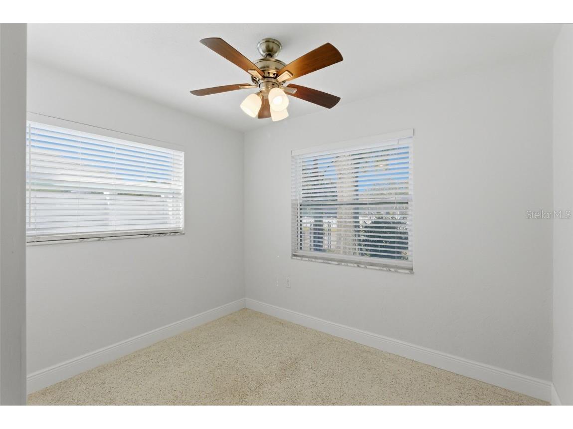 828 89th Avenue N Saint Petersburg FL 33702 TB8456204 image17