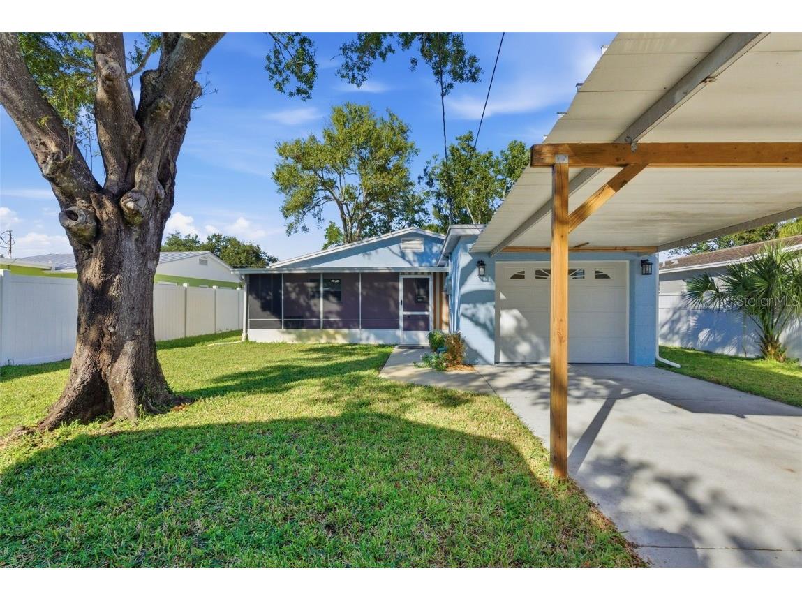 828 89th Avenue N Saint Petersburg FL 33702 TB8456204 image30
