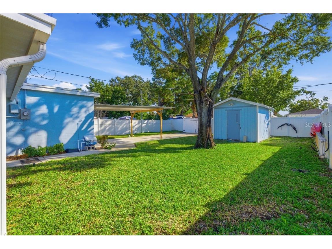 828 89th Avenue N Saint Petersburg FL 33702 TB8456204 image31