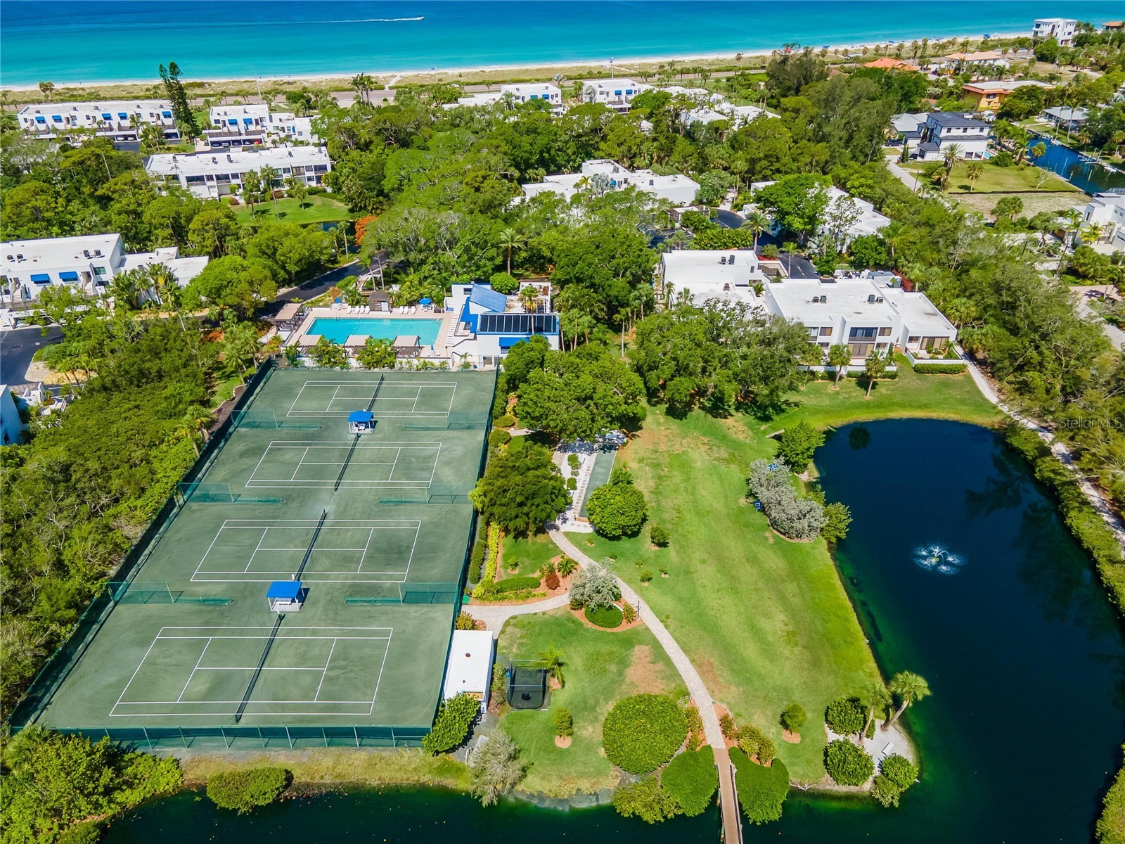 828 Bayport Way Longboat Key FL 34228 A4689635 image56