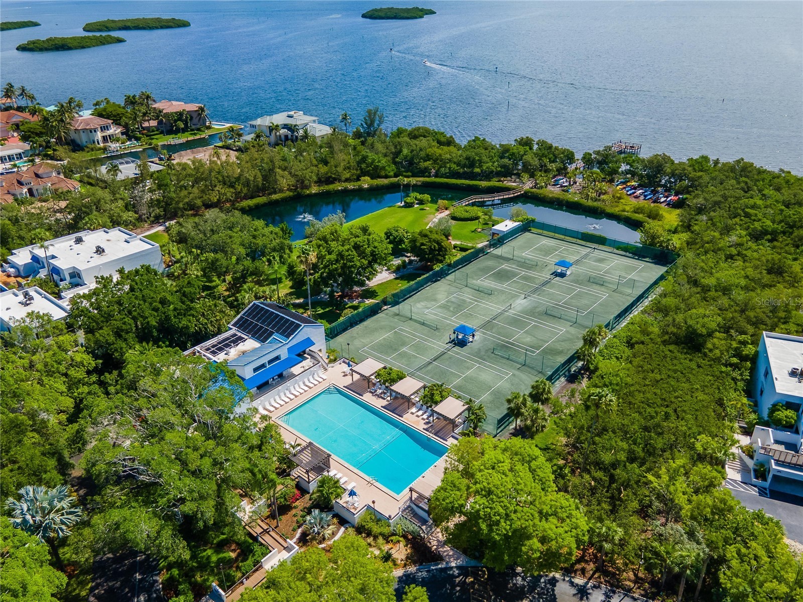 828 Bayport Way Longboat Key FL 34228 A4689635 image57