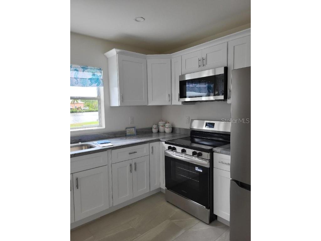 828 Blue Heron Boulevard Ruskin FL 33570 TB8436591 image11