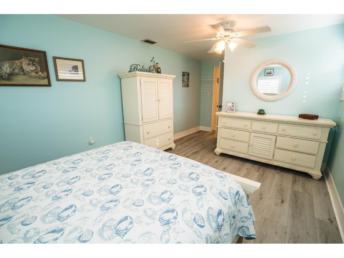 828 Blue Heron Boulevard Ruskin FL 33570 TB8436591 image14