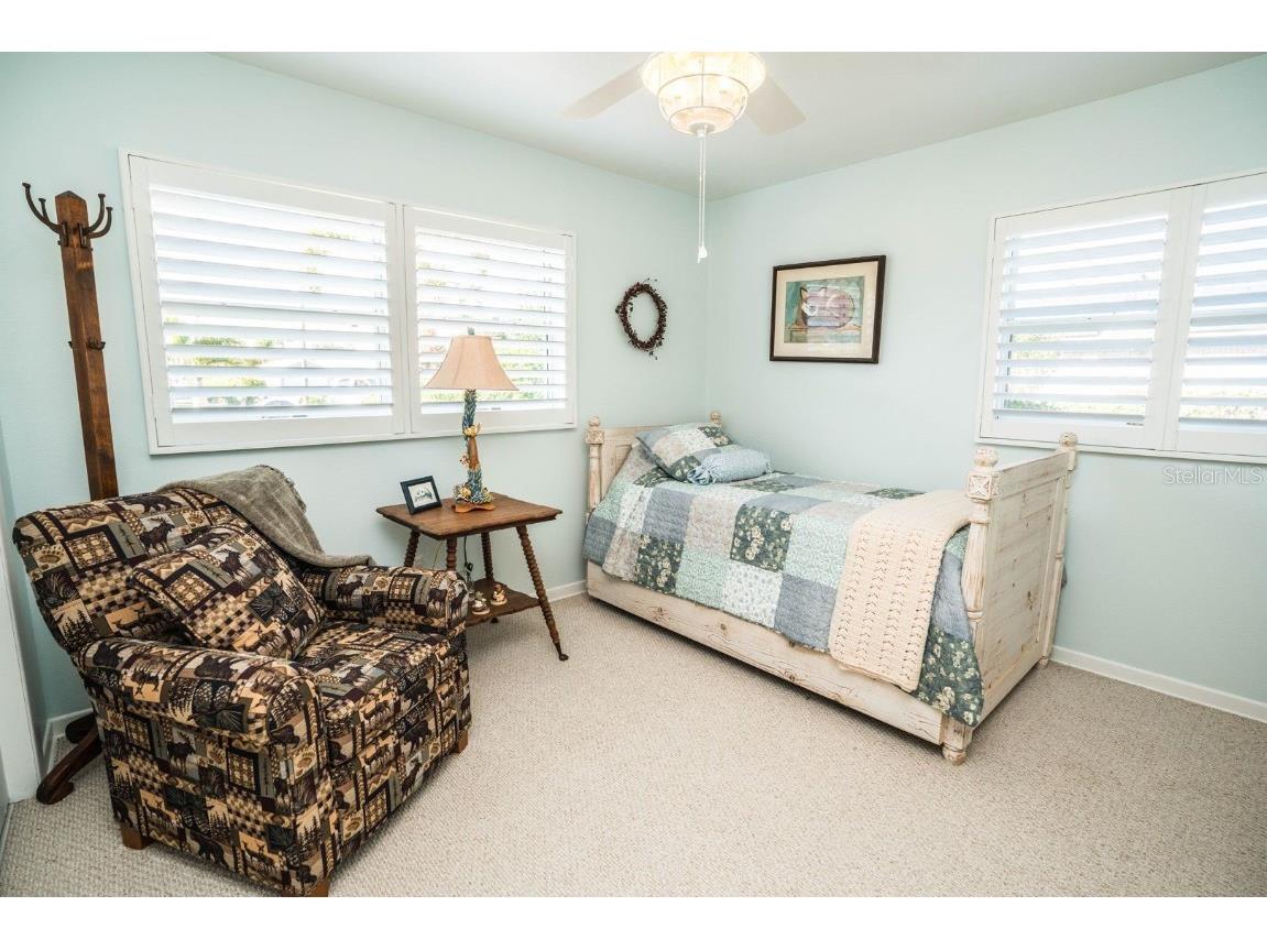 828 Blue Heron Boulevard Ruskin FL 33570 TB8436591 image20