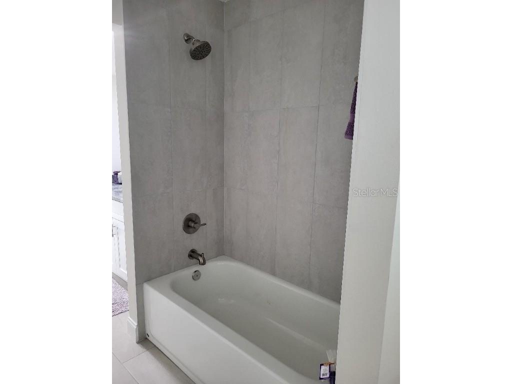 828 Blue Heron Boulevard Ruskin FL 33570 TB8436591 image26