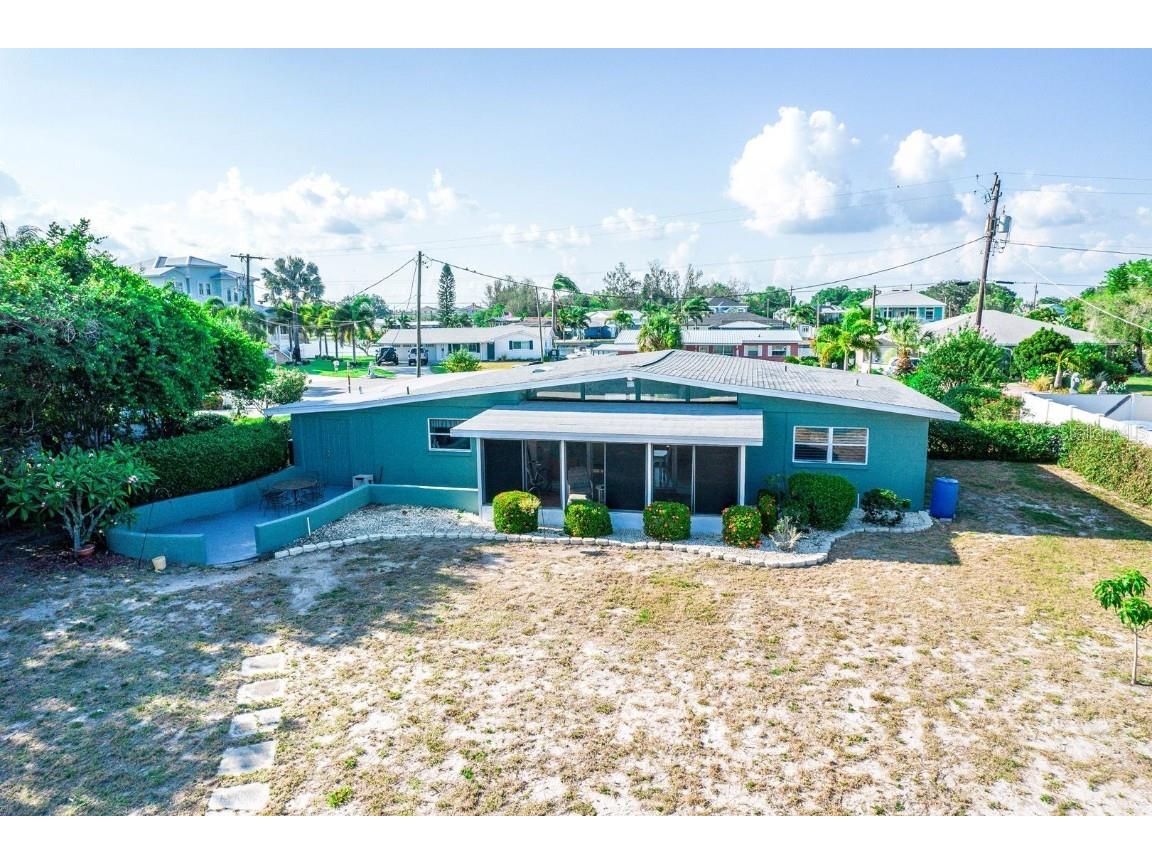 828 Blue Heron Boulevard Ruskin FL 33570 TB8436591 image32