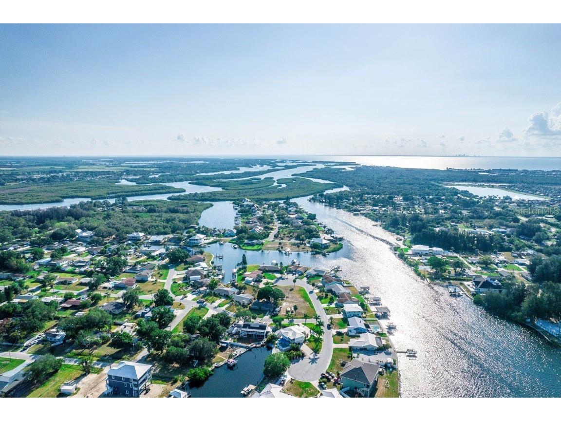 828 Blue Heron Boulevard Ruskin FL 33570 TB8436591 image33