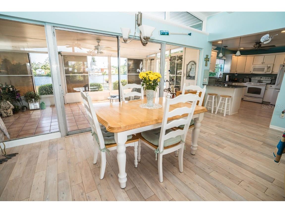 828 Blue Heron Boulevard Ruskin FL 33570 TB8436591 image4