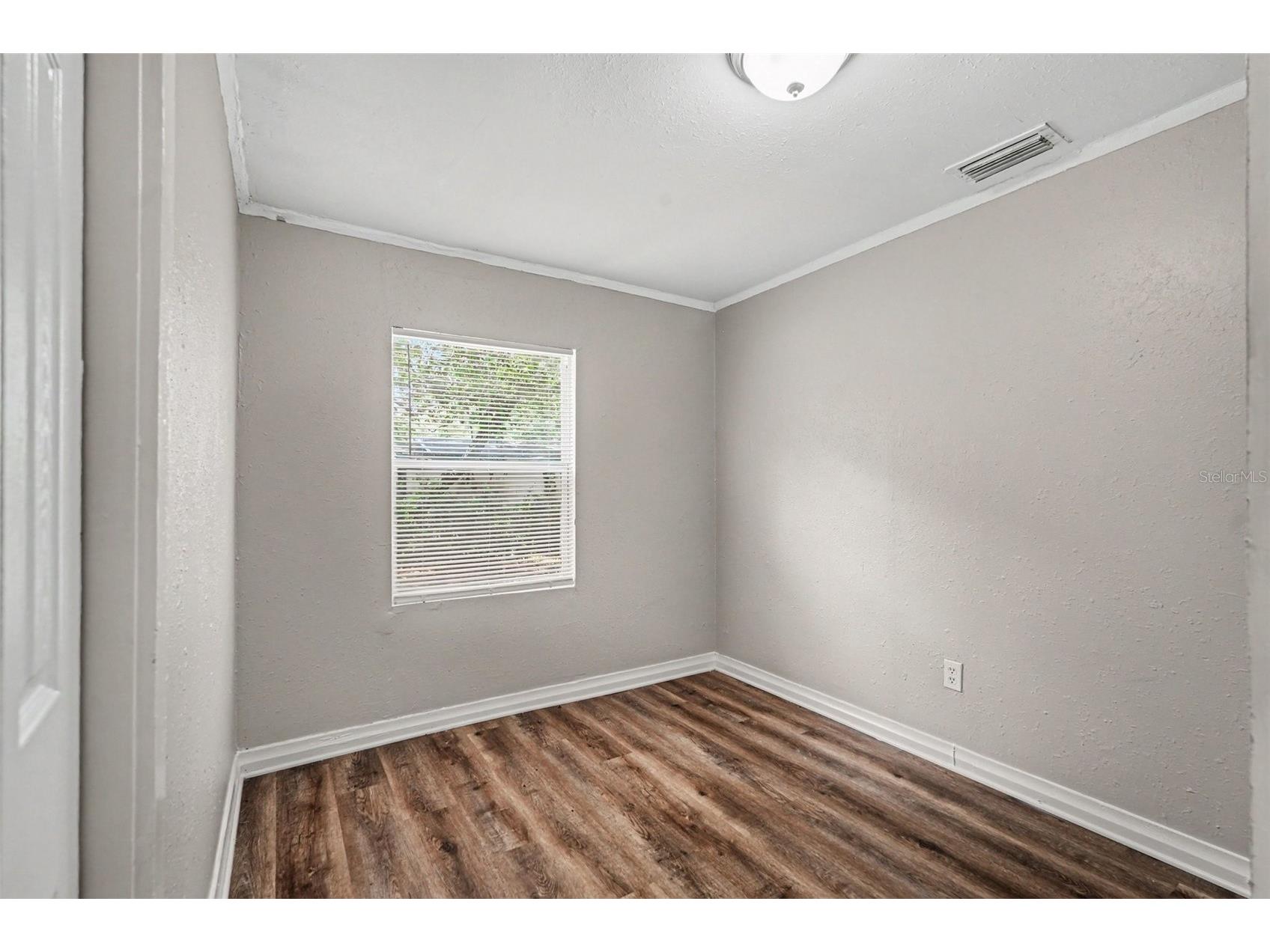 828 E 145th Avenue Tampa FL 33613 O6409491 image12