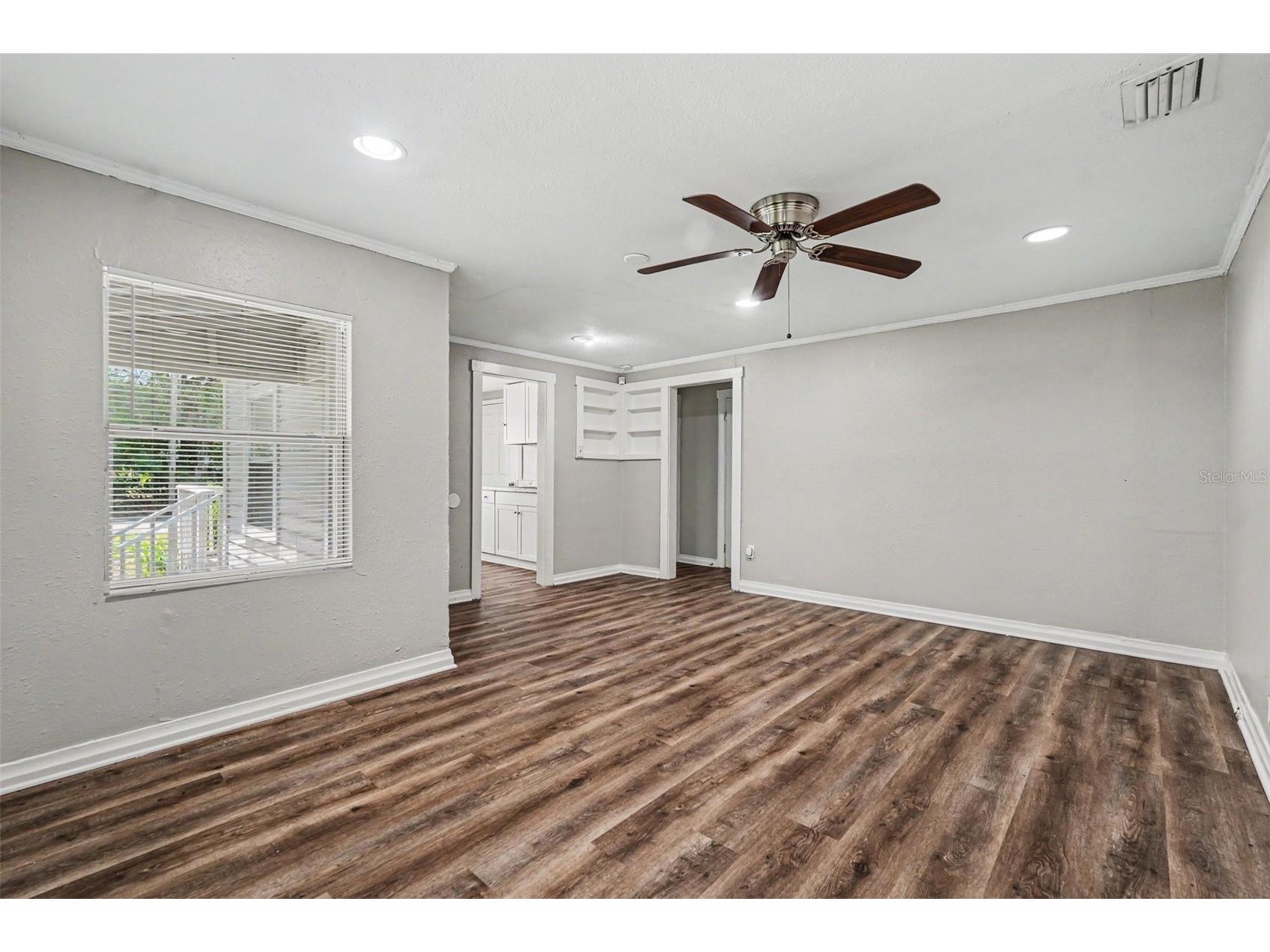 828 E 145th Avenue Tampa FL 33613 O6409491 image3