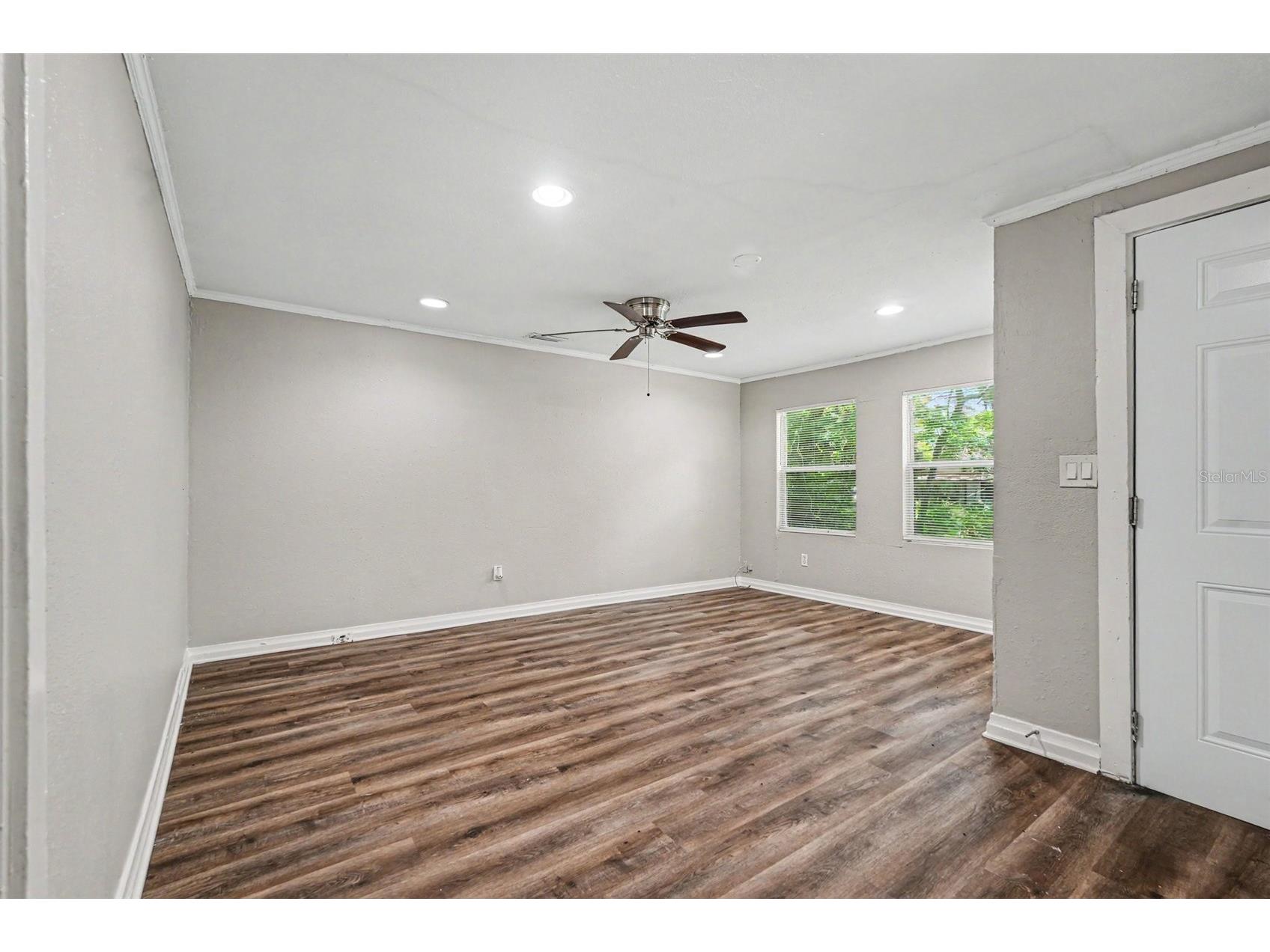828 E 145th Avenue Tampa FL 33613 O6409491 image4