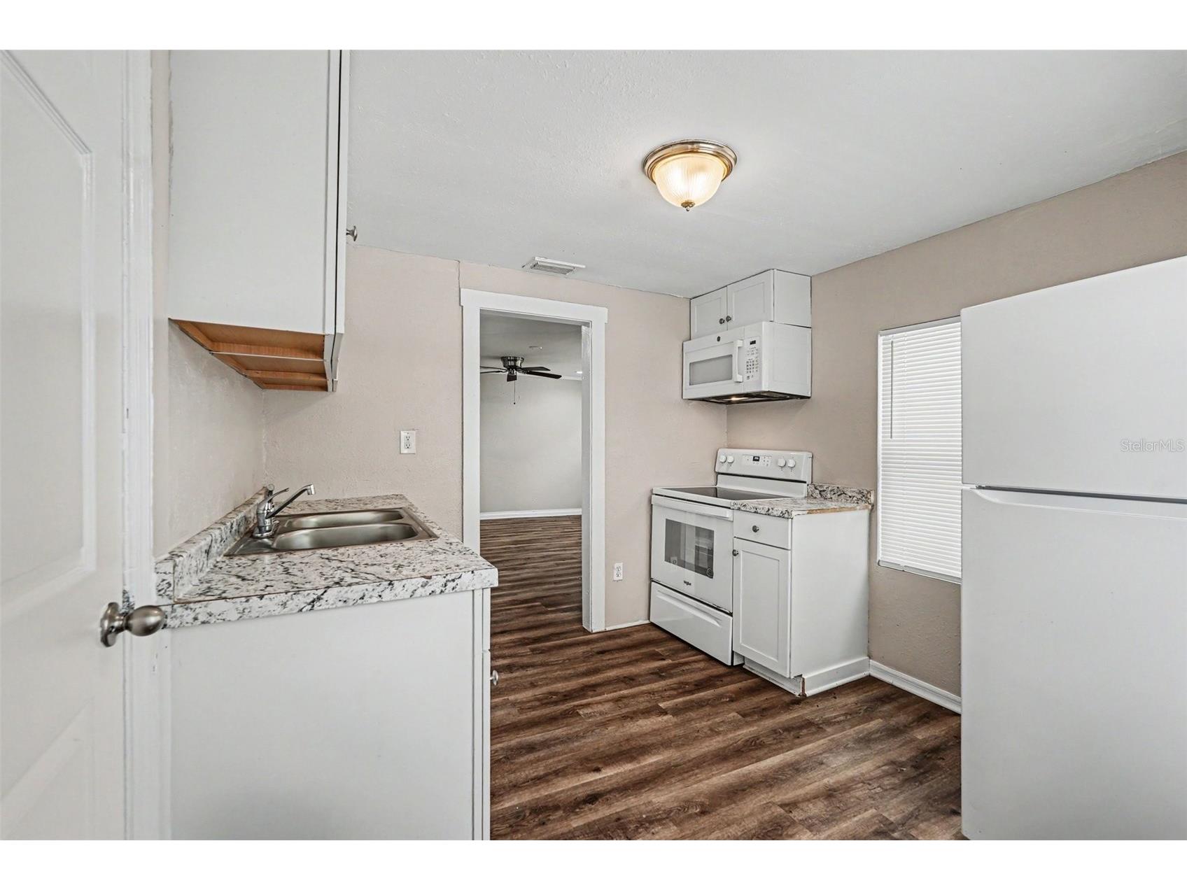 828 E 145th Avenue Tampa FL 33613 O6409491 image6