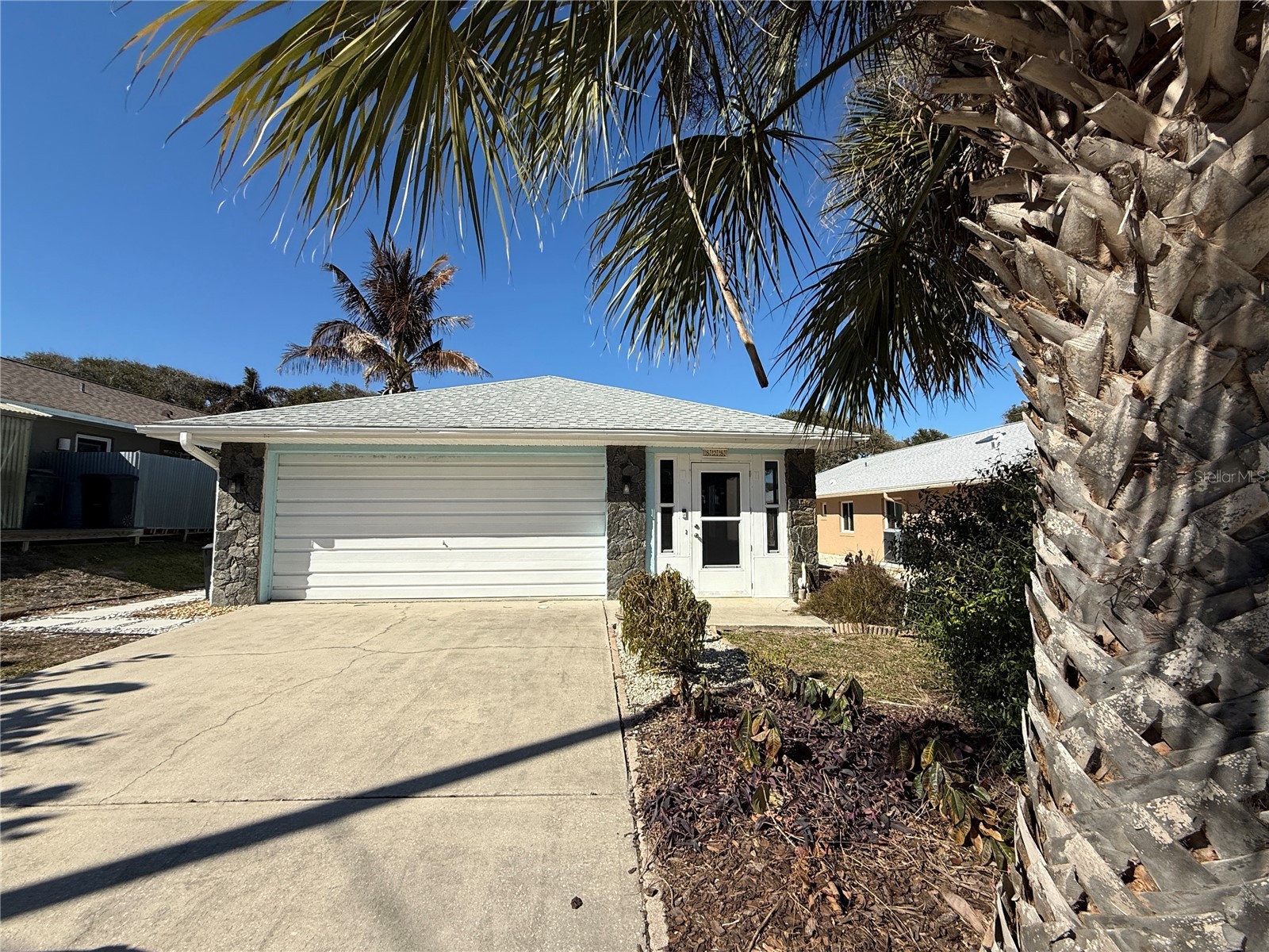 828 E 23rd Avenue New Smyrna Beach FL 32169 NS1087233 image1