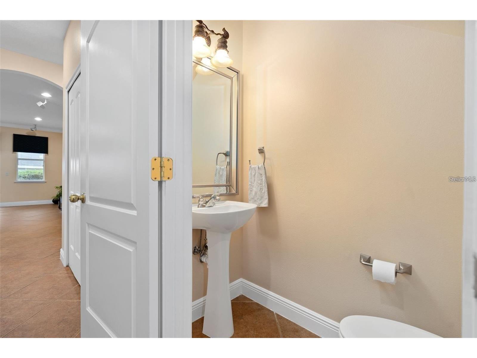 828 Ellwood Avenue #J Orlando FL 32804 O6408245 image12