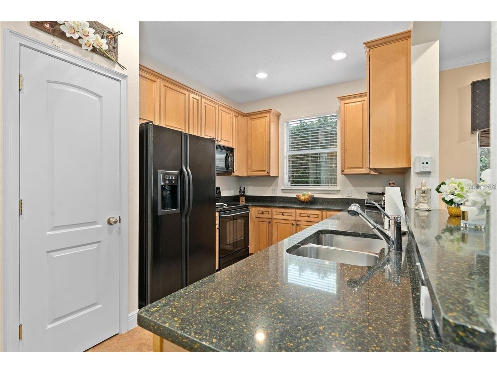 828 Ellwood Avenue #J Orlando FL 32804 O6408245 image5