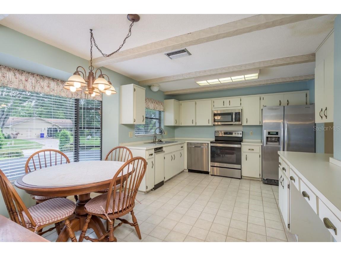 828 Lakeside Terrace Palm Harbor FL 34683 TB8412903 image10