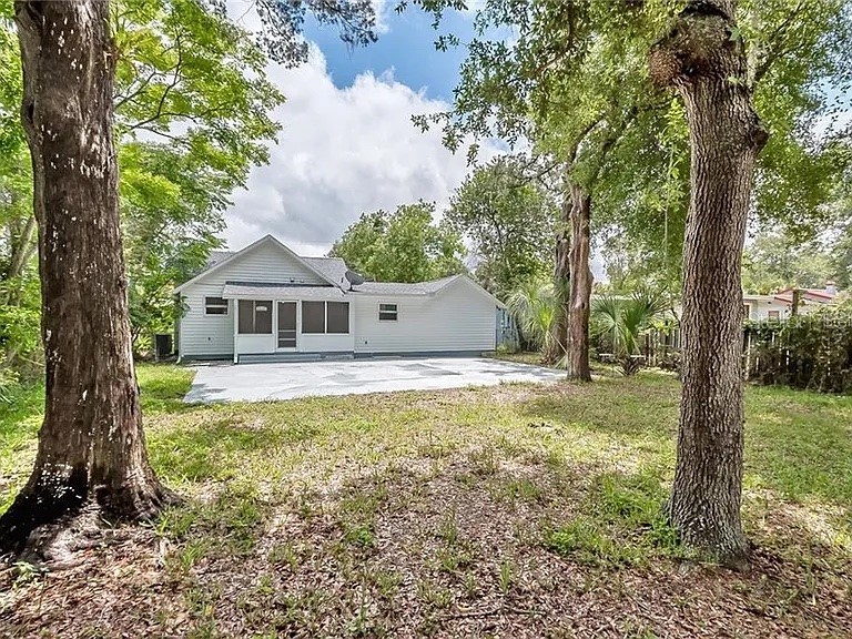 828 Magnolia Avenue Daytona Beach FL 32114 O6357845 image4