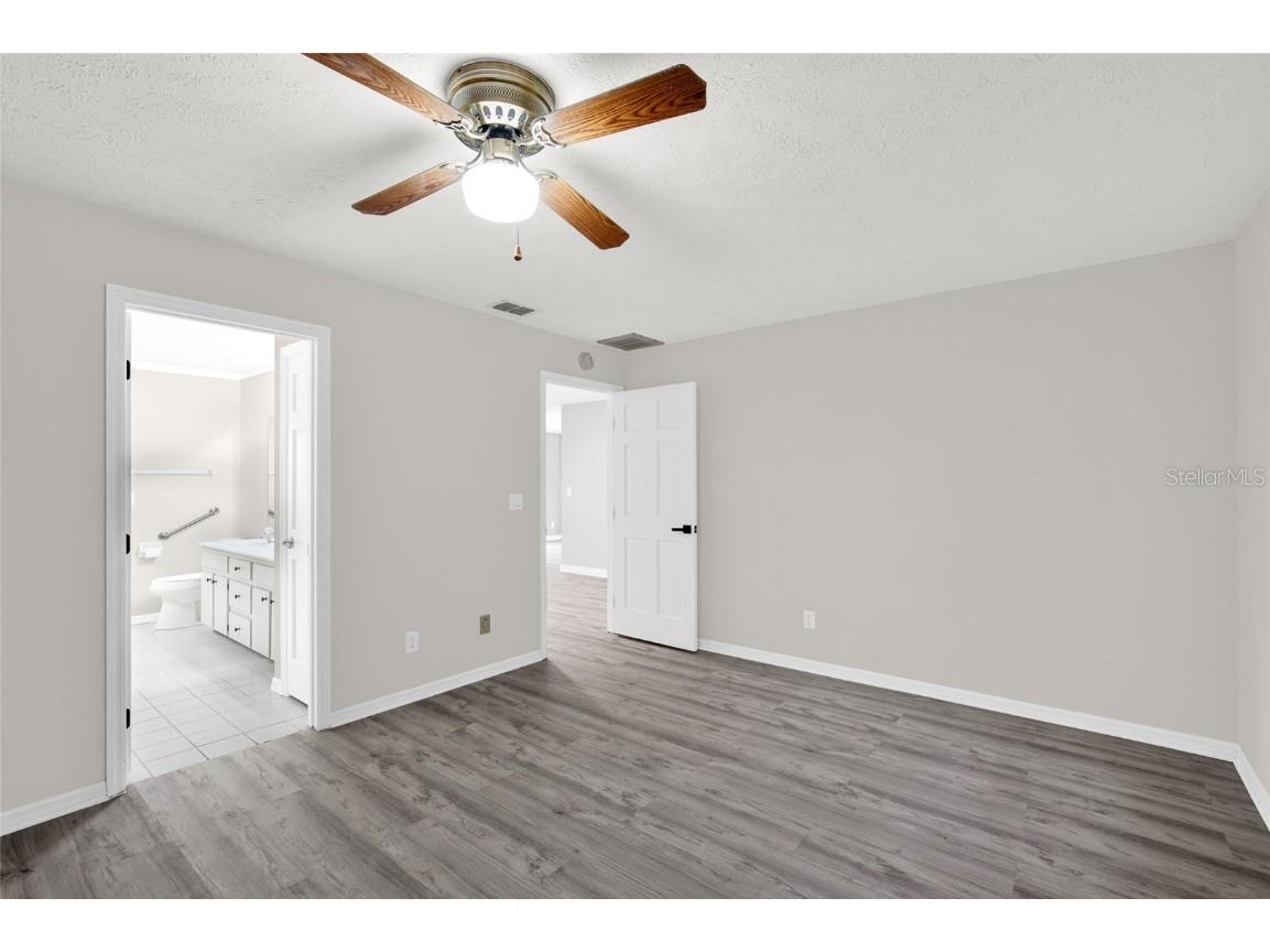 828 NE 51st Avenue Ocala FL 34470 OM698602 image13