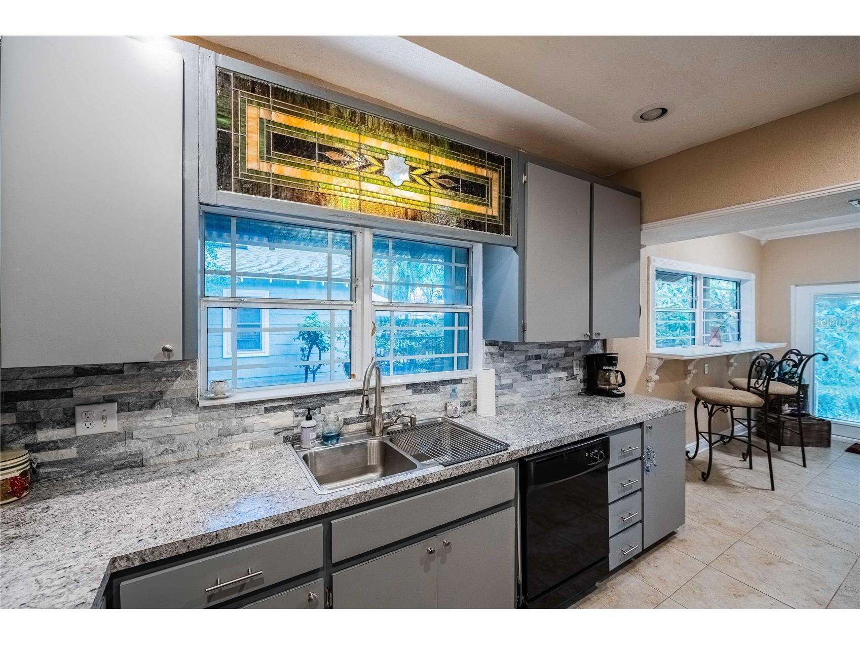 828 Osceola Street Lakeland FL 33801 L4963637 image2
