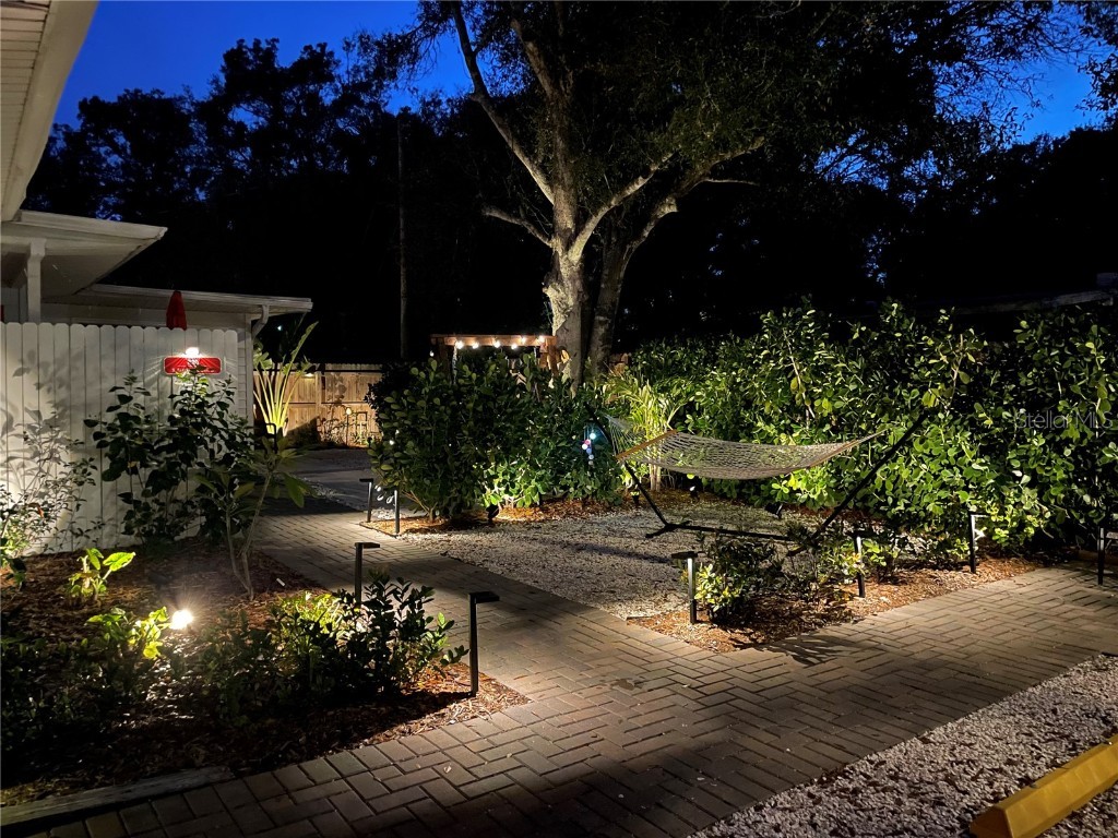 828 S Tuttle Avenue #B Sarasota FL 34237 A4671898 image21