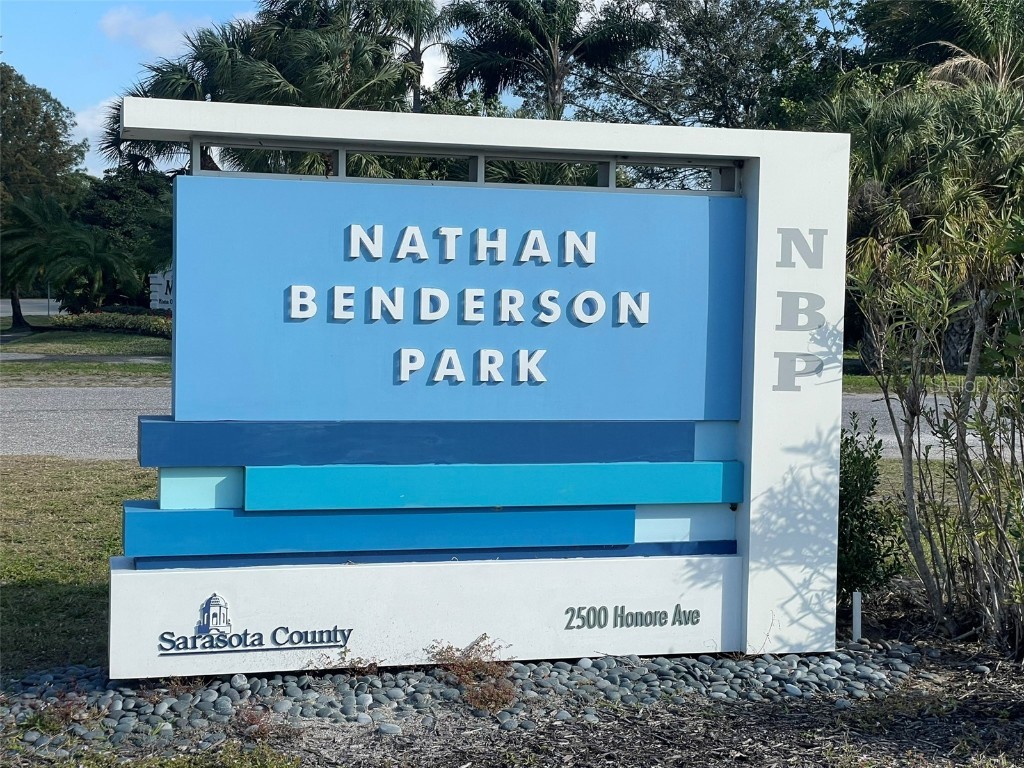 828 S Tuttle Avenue #B Sarasota FL 34237 A4671898 image37