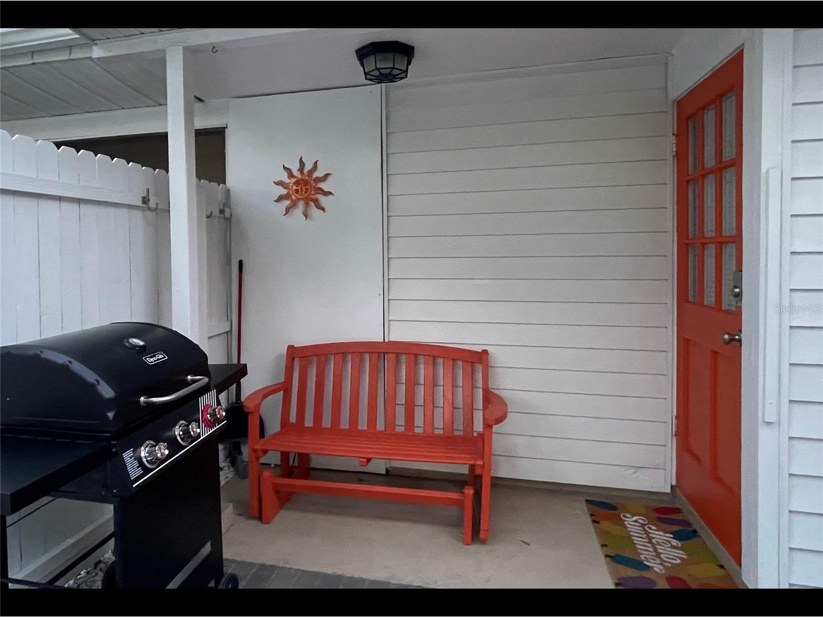 828 S Tuttle Avenue #B Sarasota FL 34237 A4689379 image2