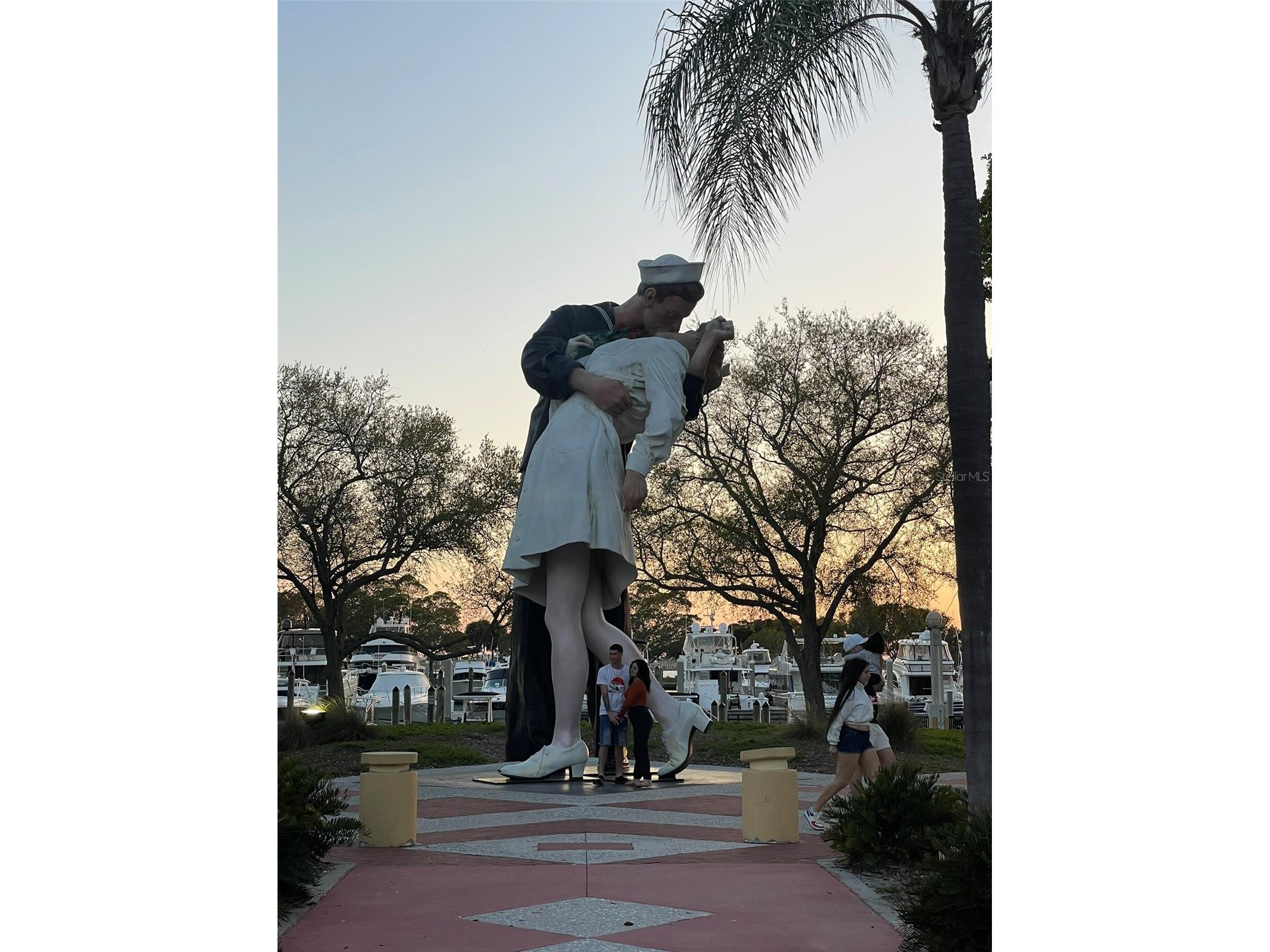828 S Tuttle Avenue #B Sarasota FL 34237 A4689379 image44