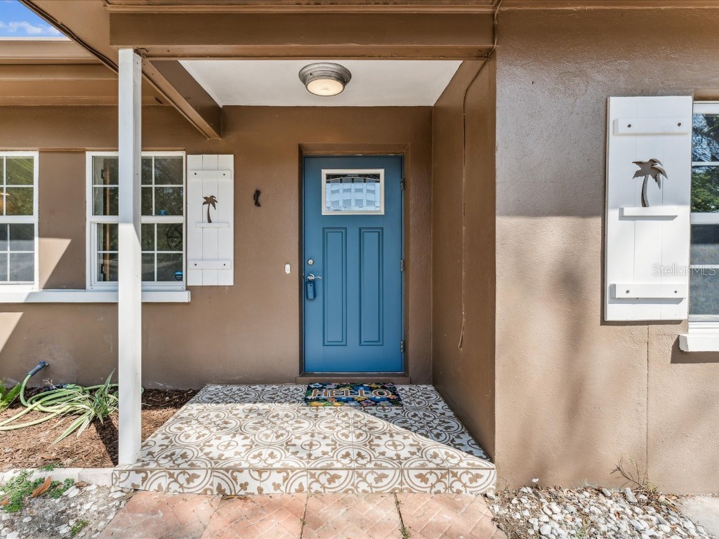 828 Scotland Street Dunedin FL 34698 TB8319376 image1
