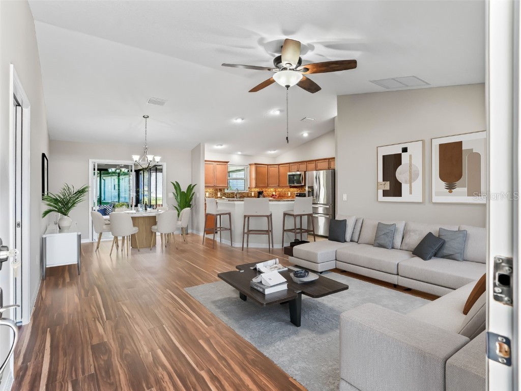 828 Silver Oak Avenue The Villages FL 32159 G5104555 image8