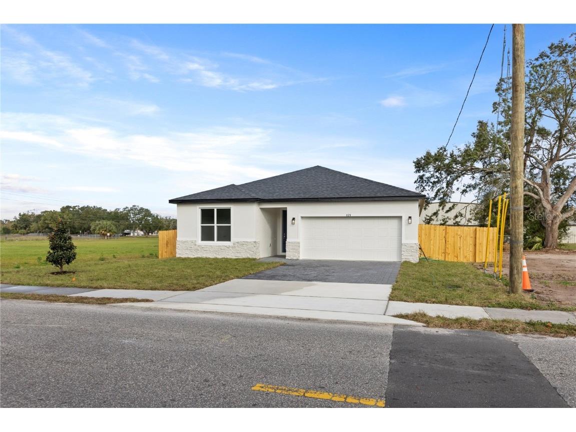 828 W 24th Street Sanford FL 32771 V4939274 image1